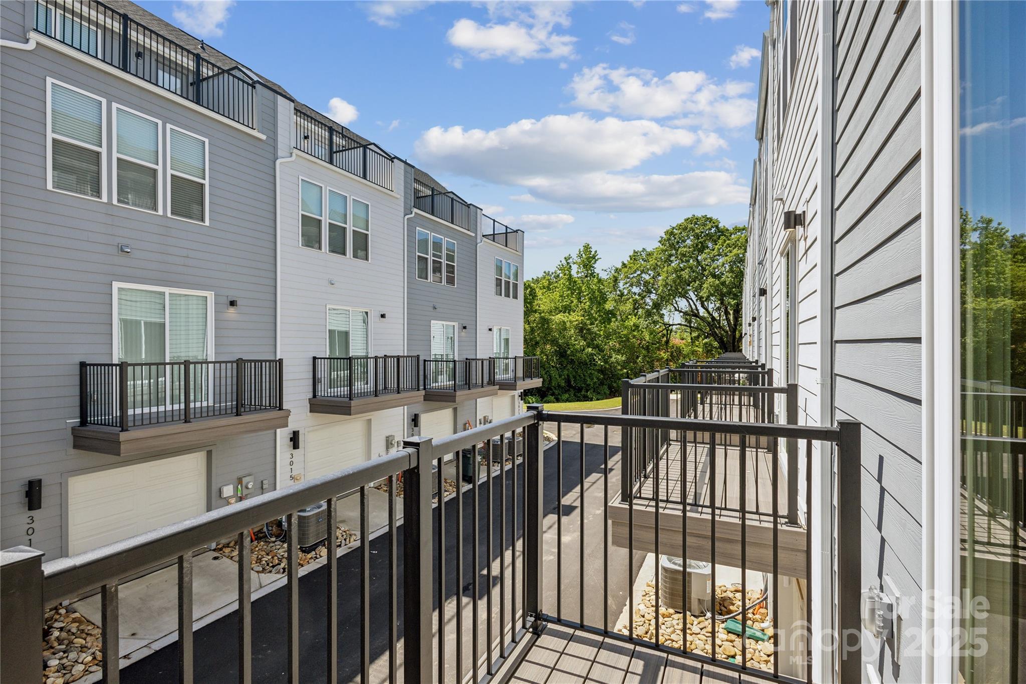 2013 Clarksdale Drive 38 Property Photo 4