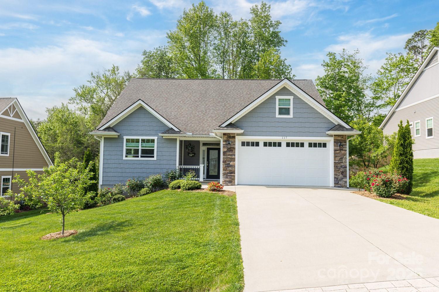 117 White Oak Road Extension Property Photo 1