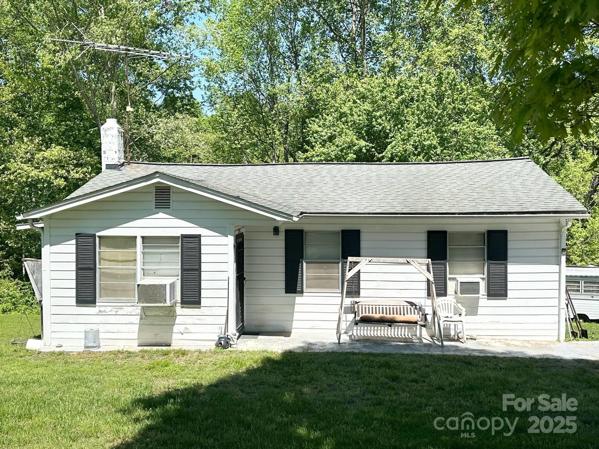 2886 Everhart Lane Property Photo
