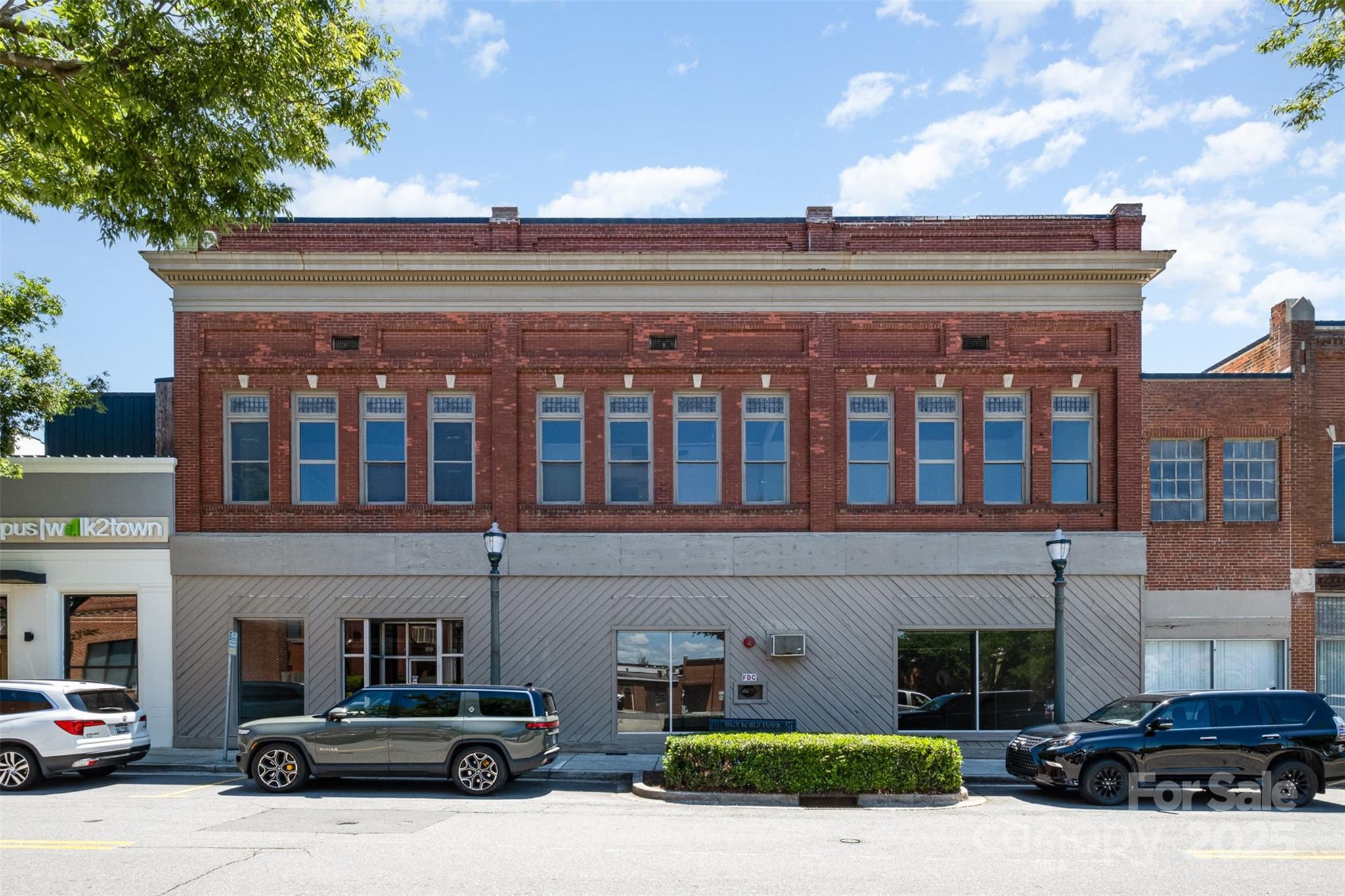 109 Hampton Street Property Photo 1
