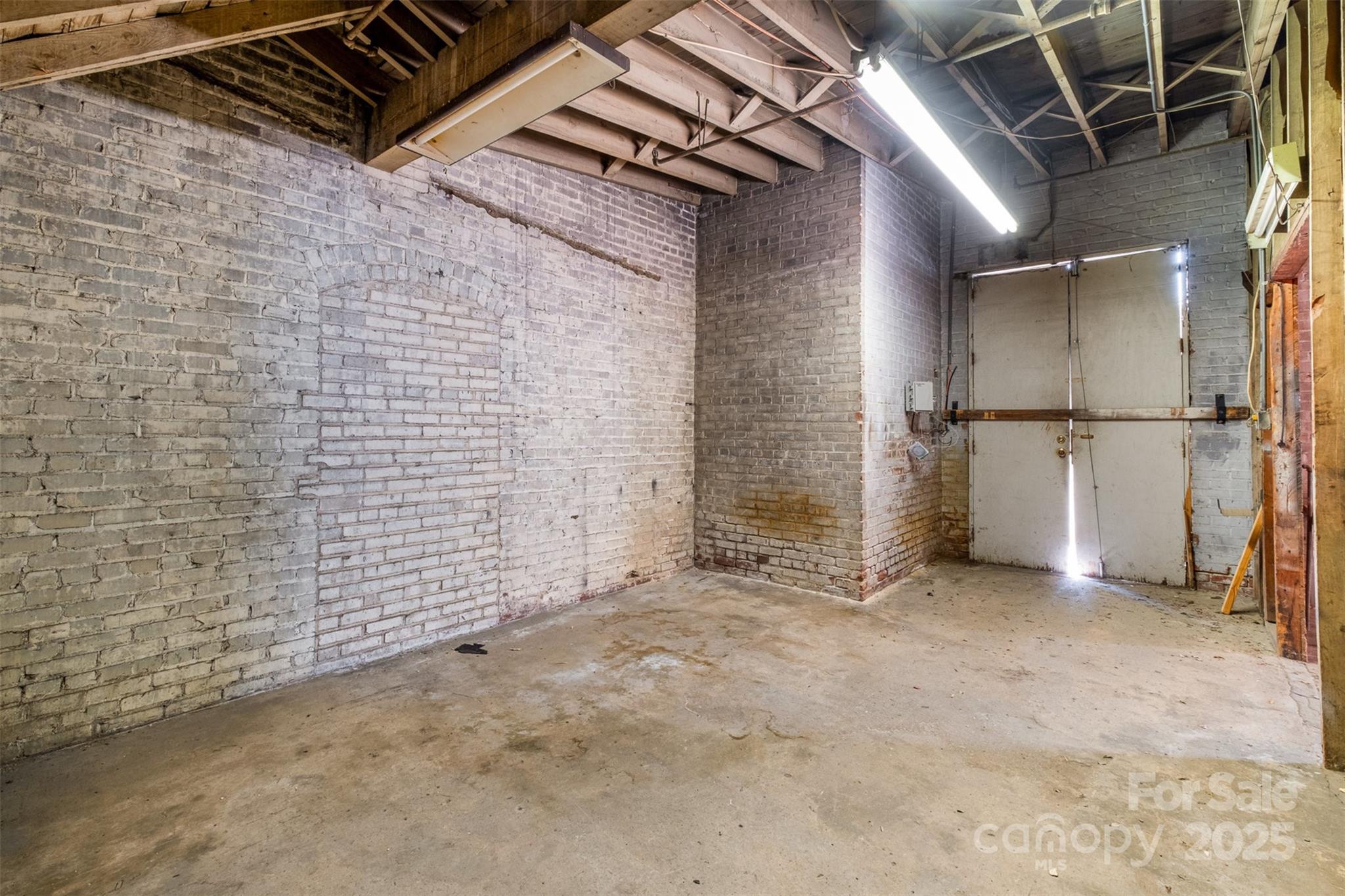 109 Hampton Street Property Photo 29