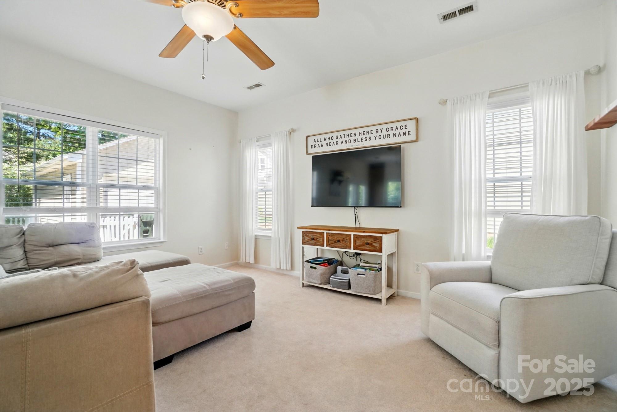19731 Denae Lynn Drive Property Photo 6