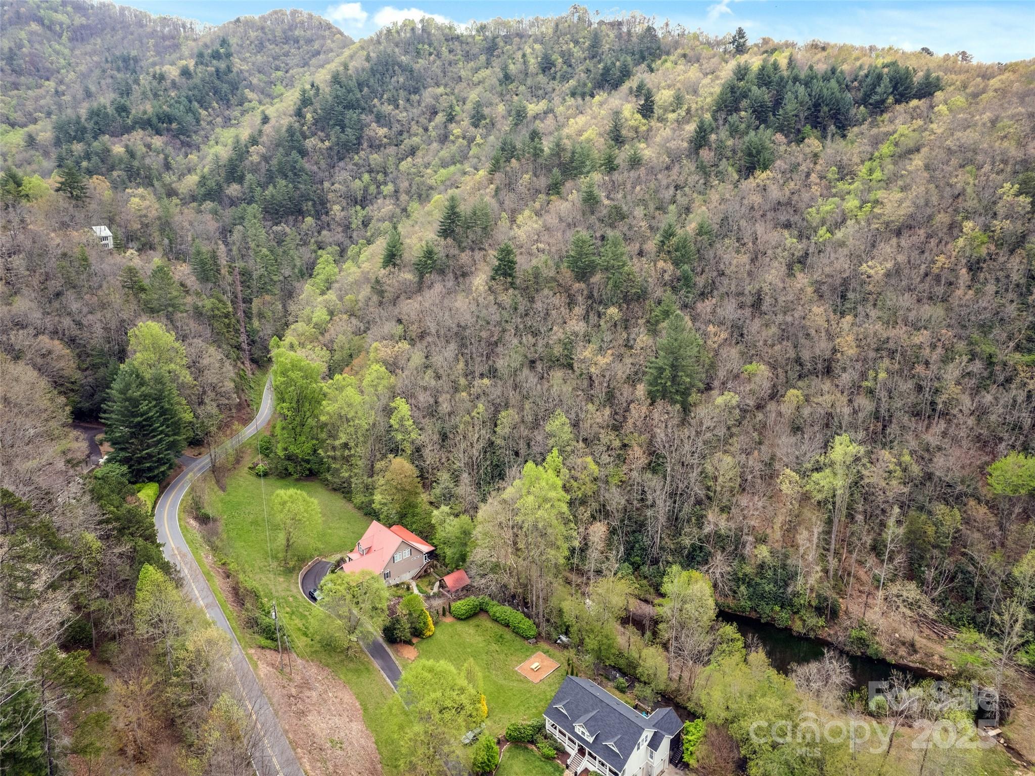 84 Ahoya Trail 2 Property Photo 11