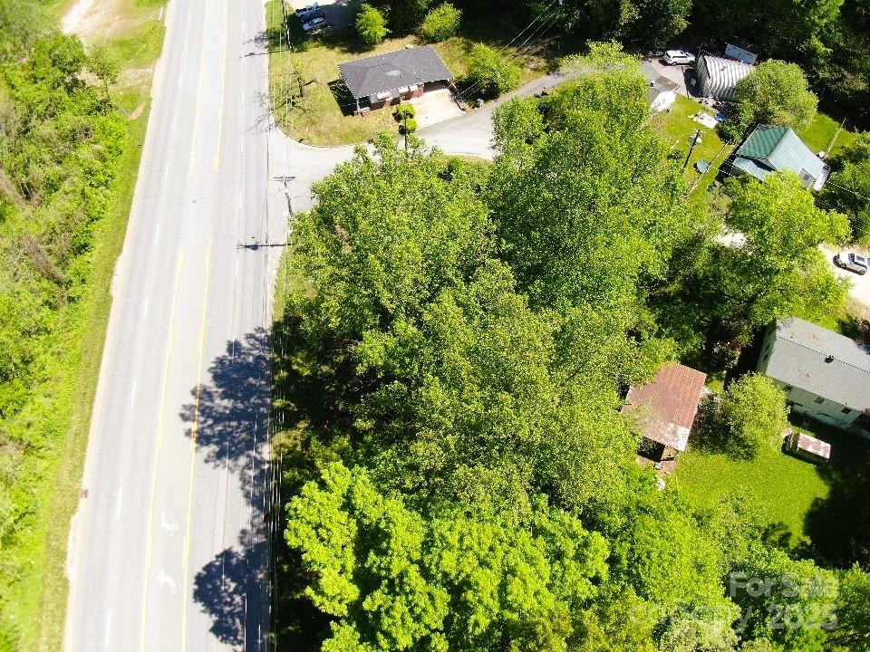 000 Charles Place Property Photo 9