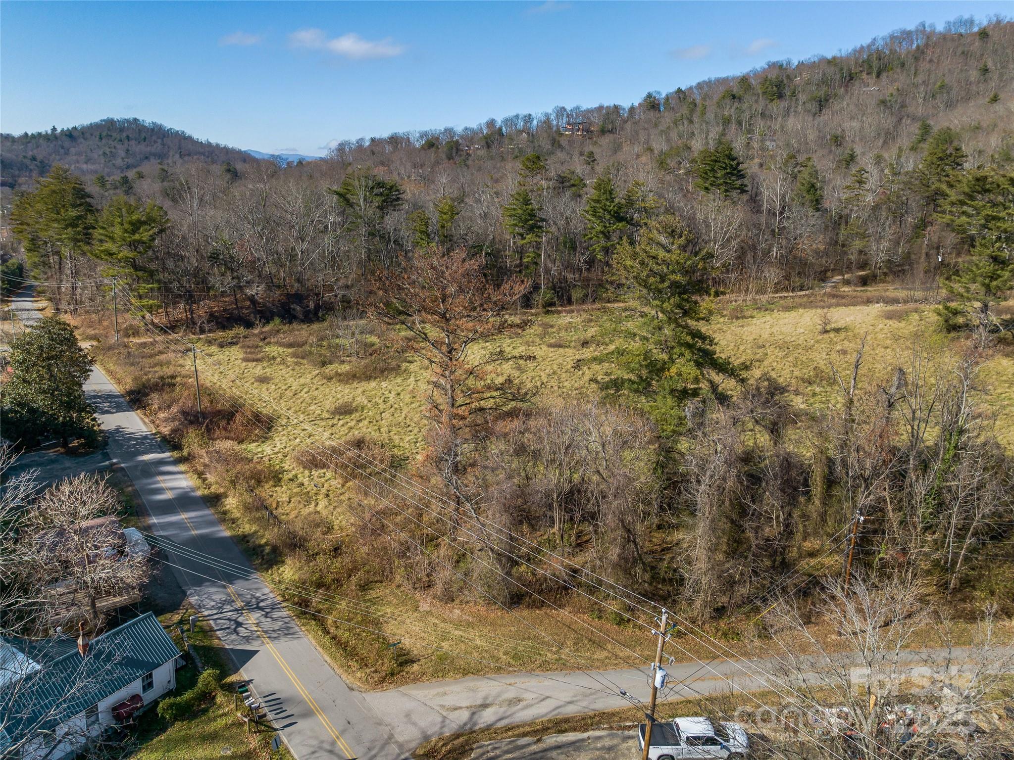 300 Baird Cove Road Property Photo 16