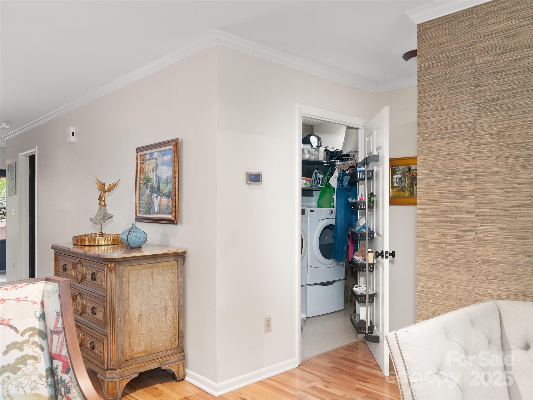 671 S Haywood Street 108b Property Photo 23