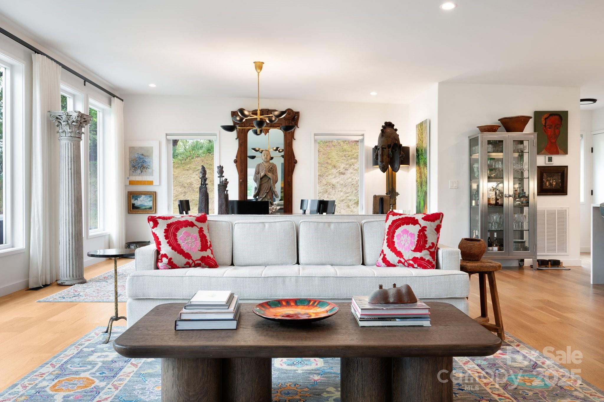 8 Midland Drive Property Photo 9