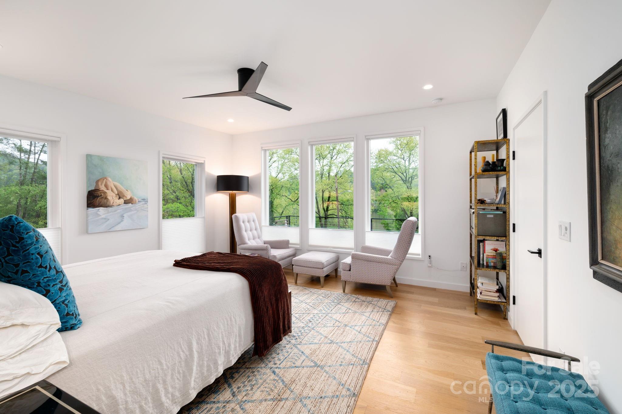 8 Midland Drive Property Photo 20