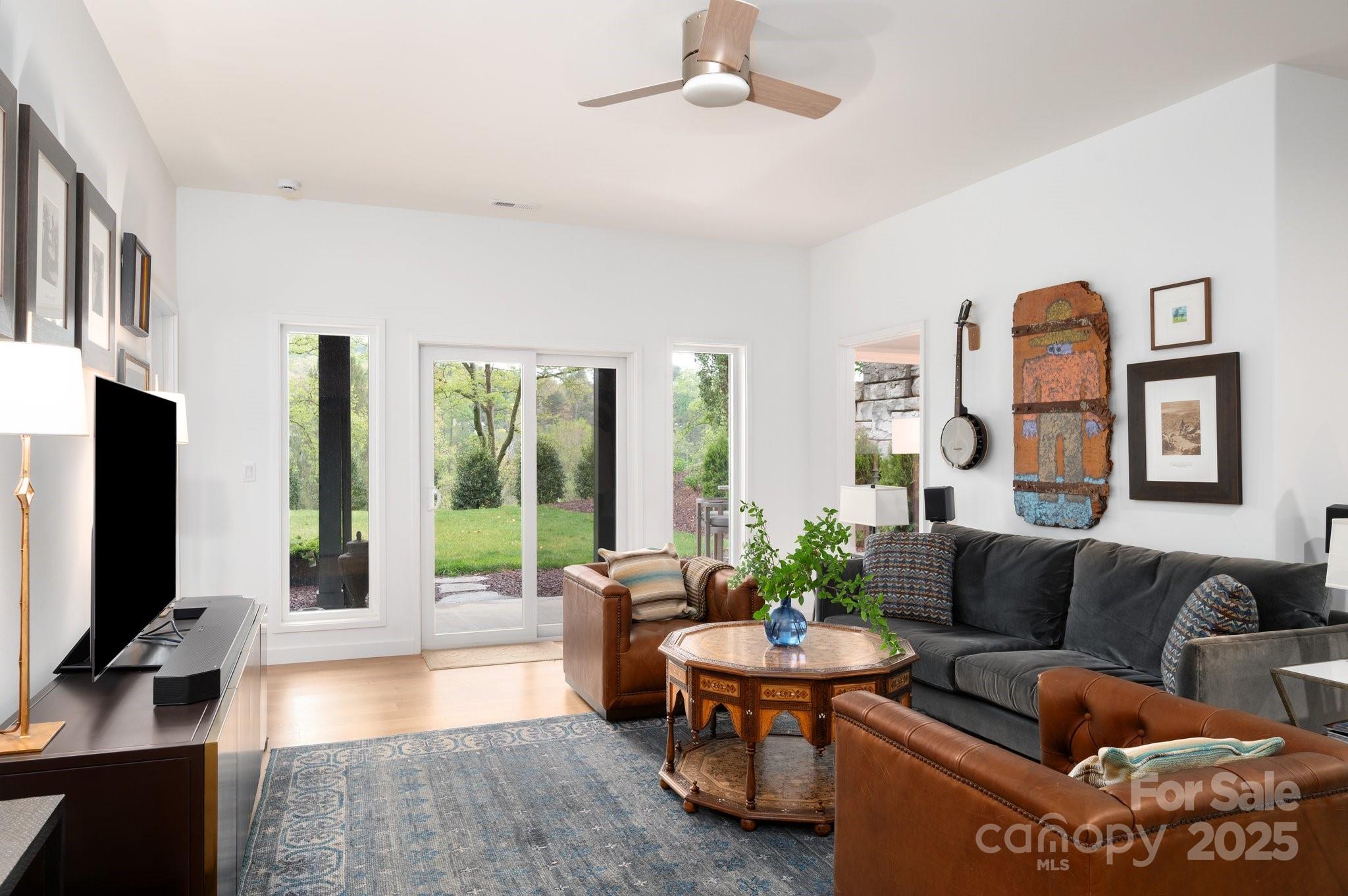 8 Midland Drive Property Photo 35