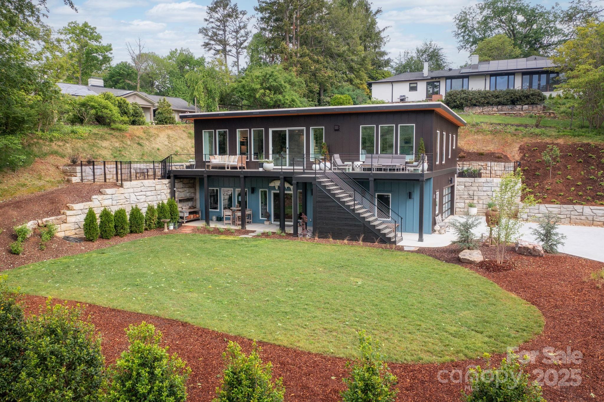 8 Midland Drive Property Photo 39