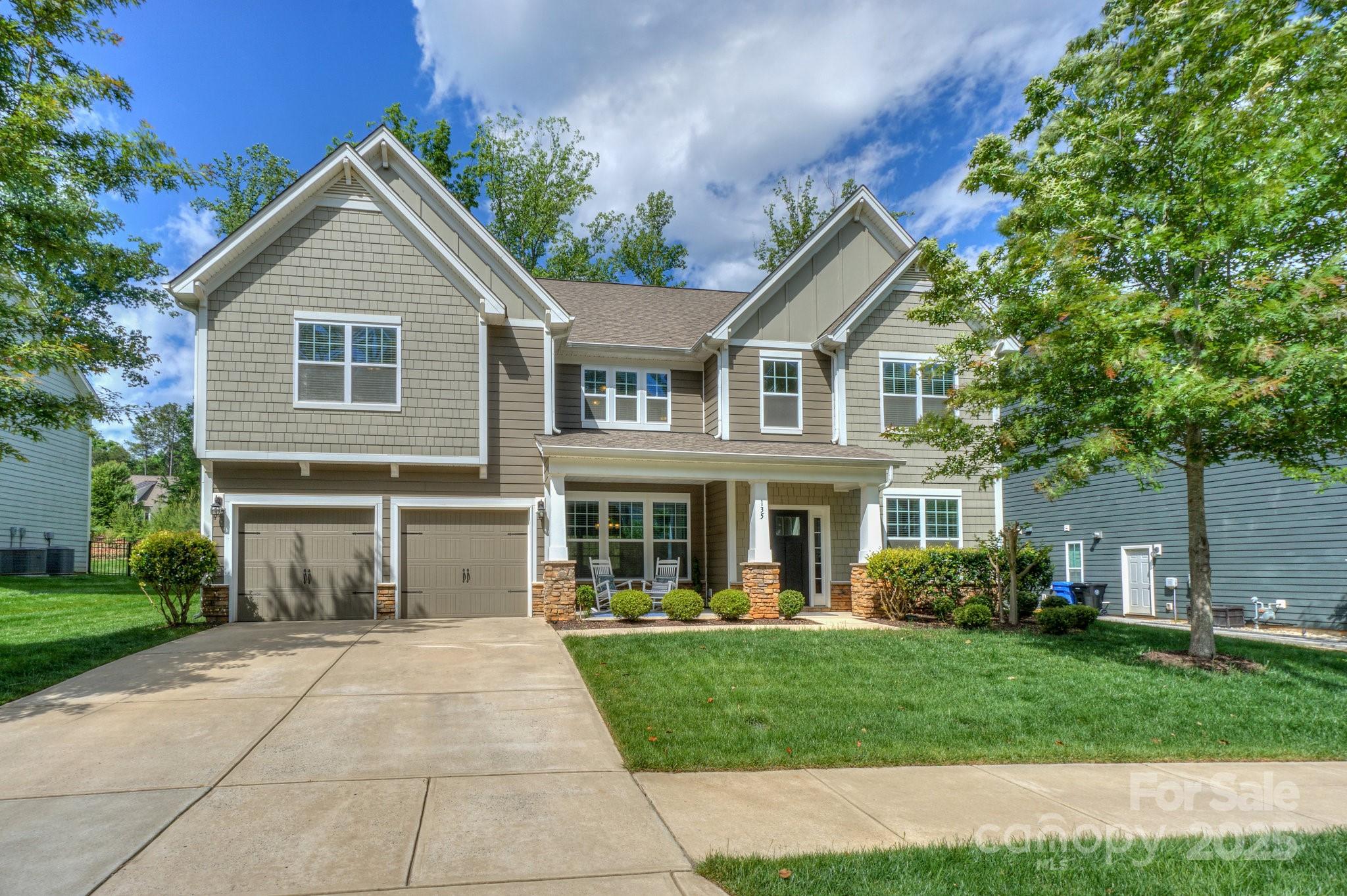 135 Canoe Pole Lane Property Photo 1