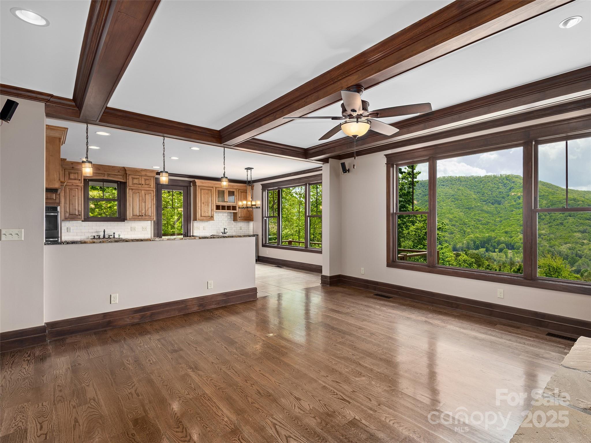 91 Watershed Way Property Photo 6