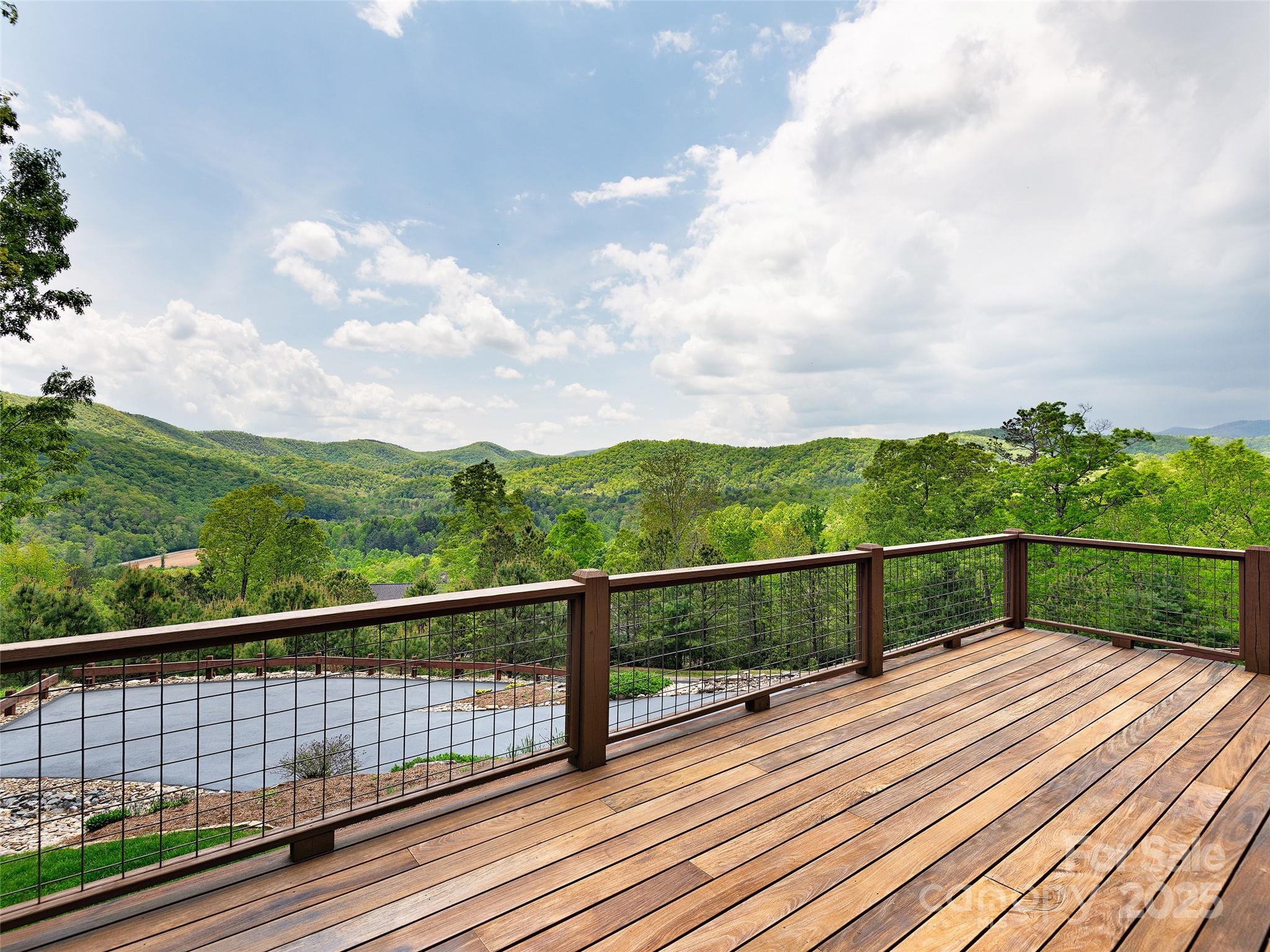 91 Watershed Way Property Photo 12