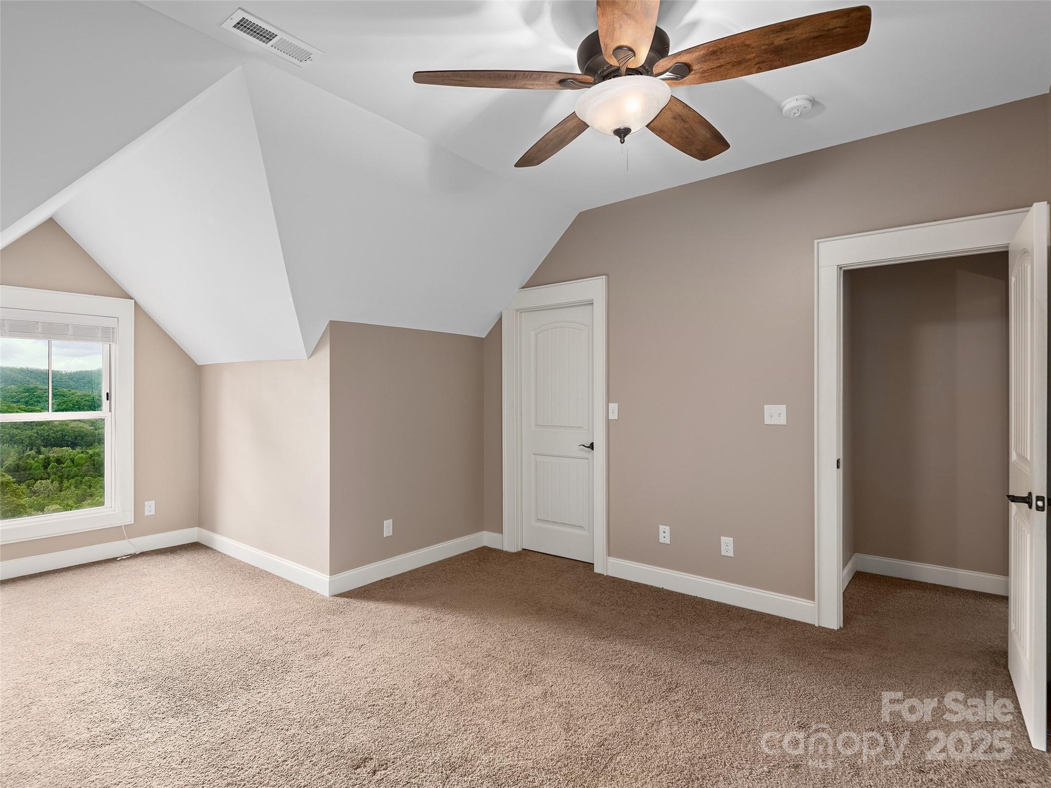 91 Watershed Way Property Photo 23