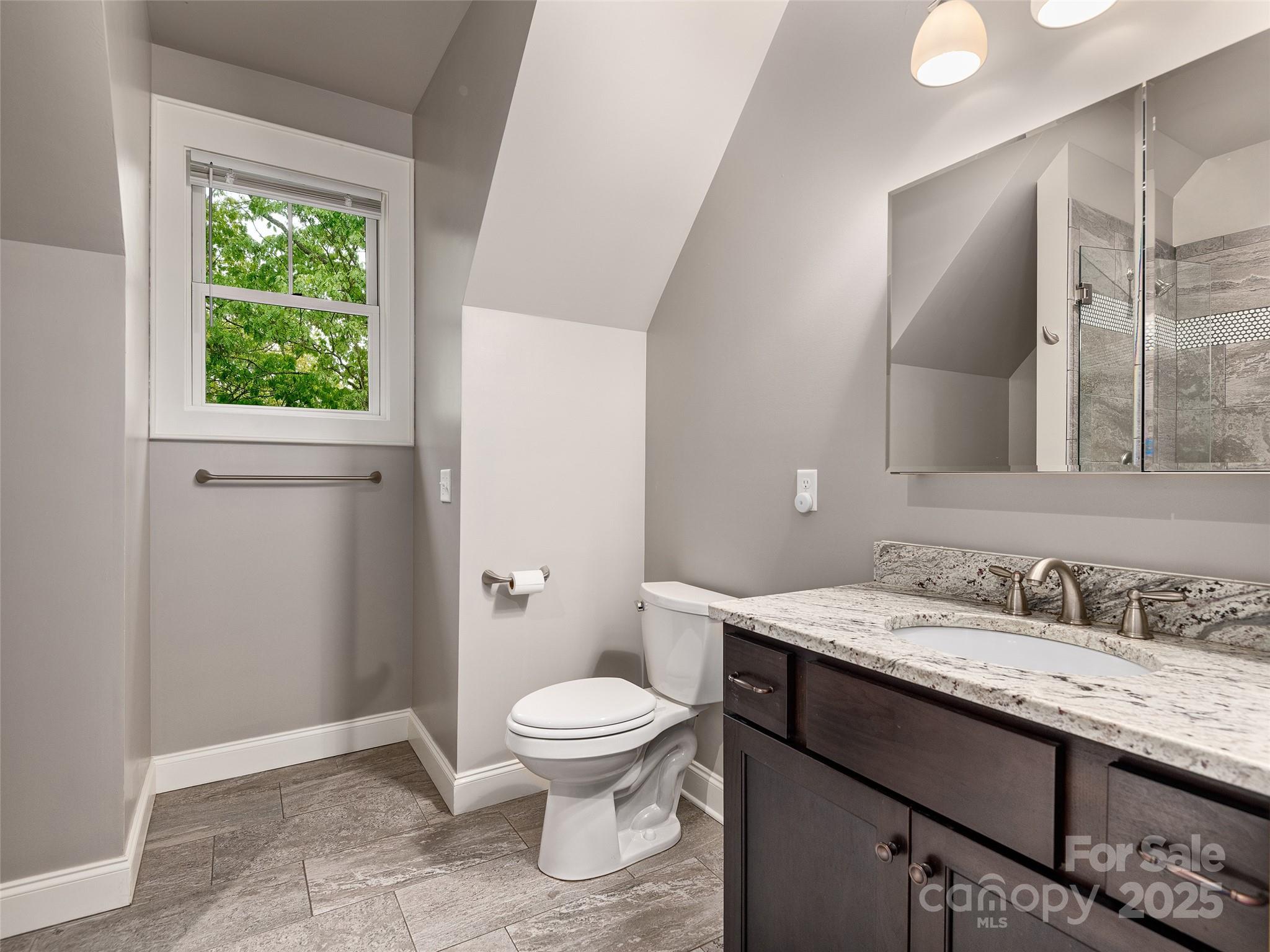 91 Watershed Way Property Photo 31