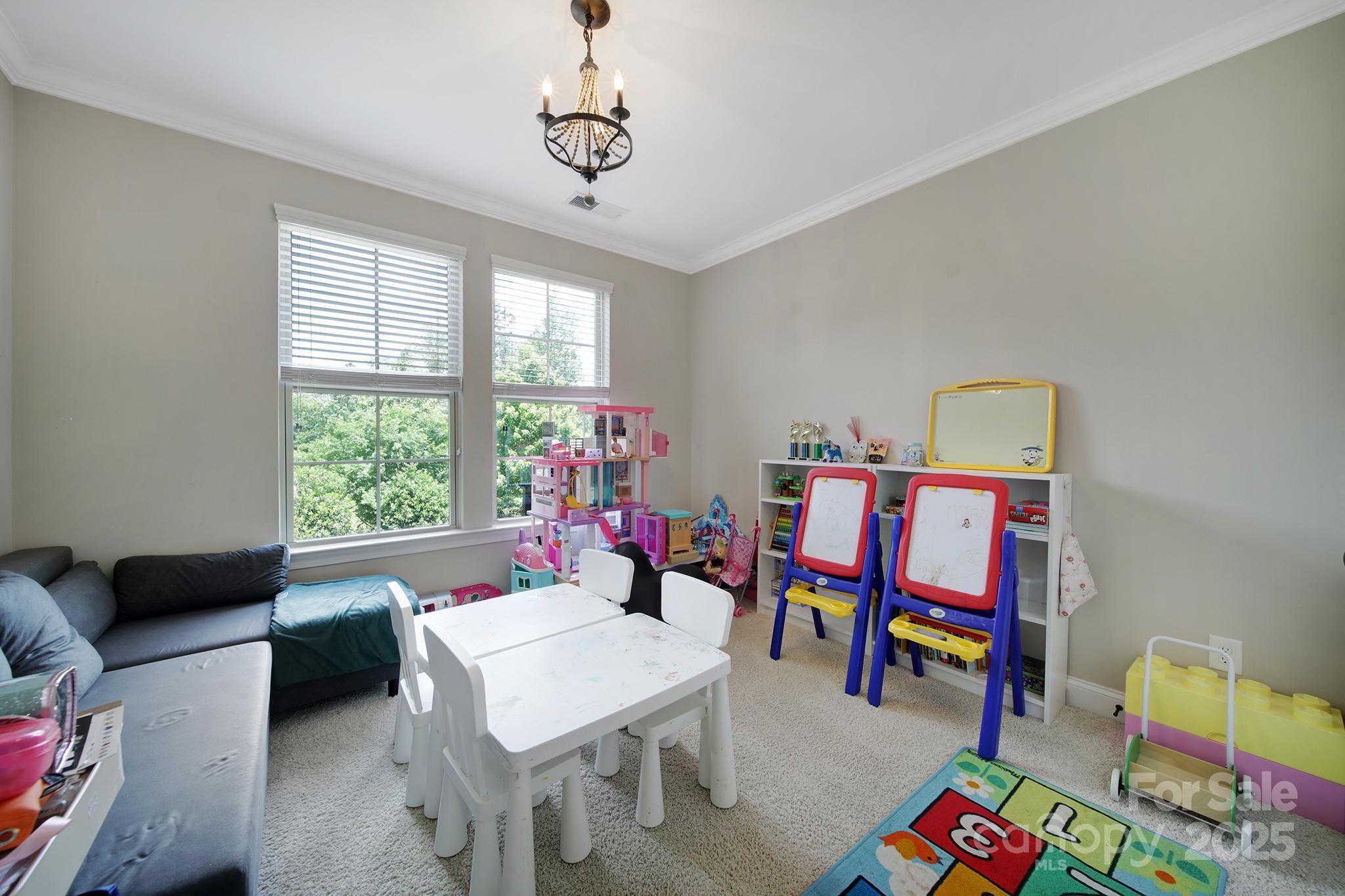 1001 Emory Lane Property Photo 18