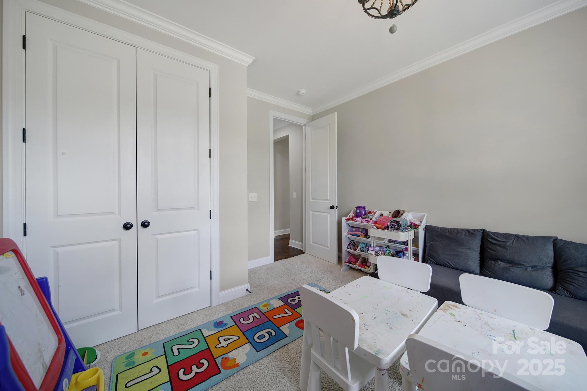 1001 Emory Lane Property Photo 19