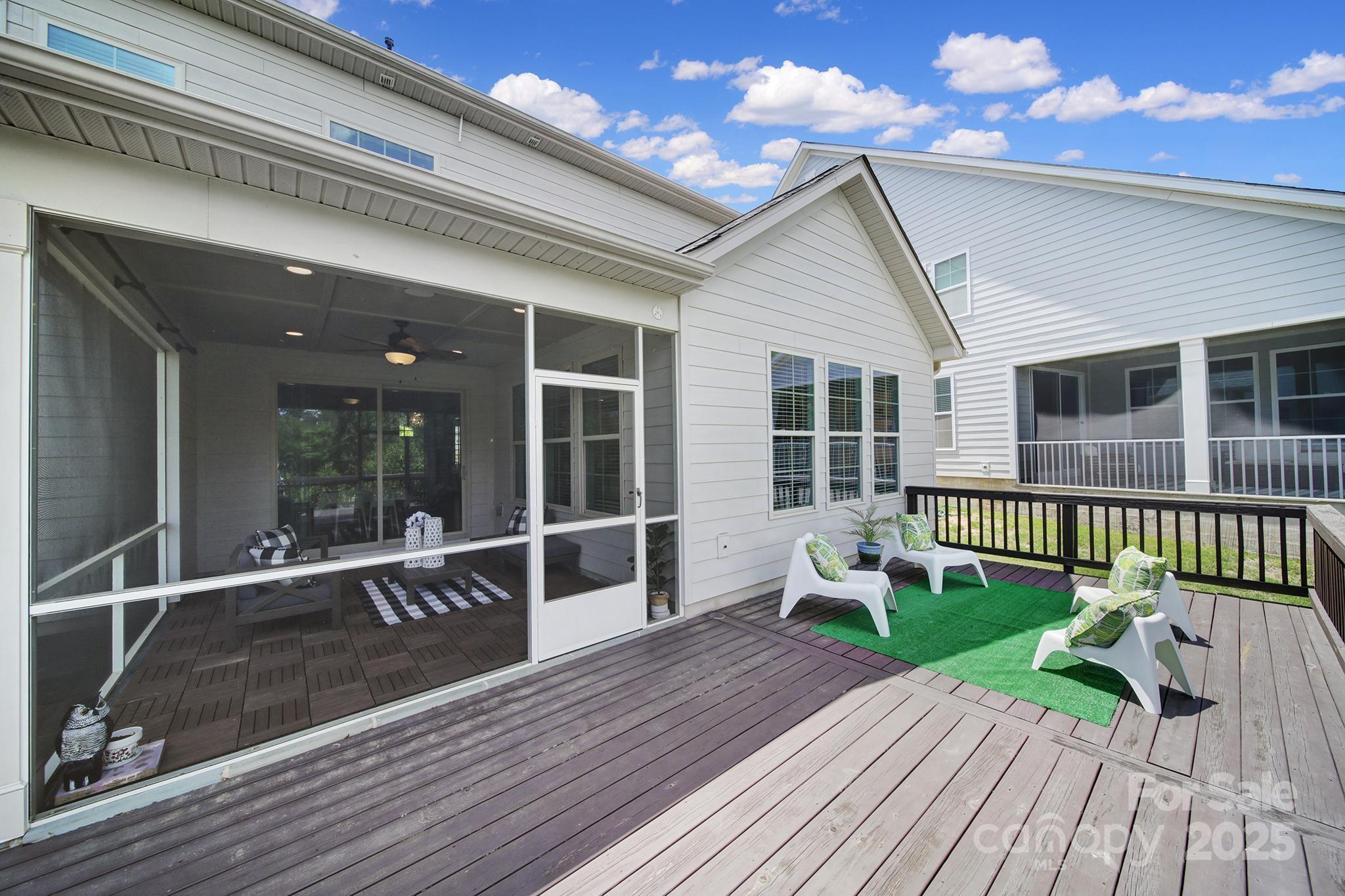 1001 Emory Lane Property Photo 36