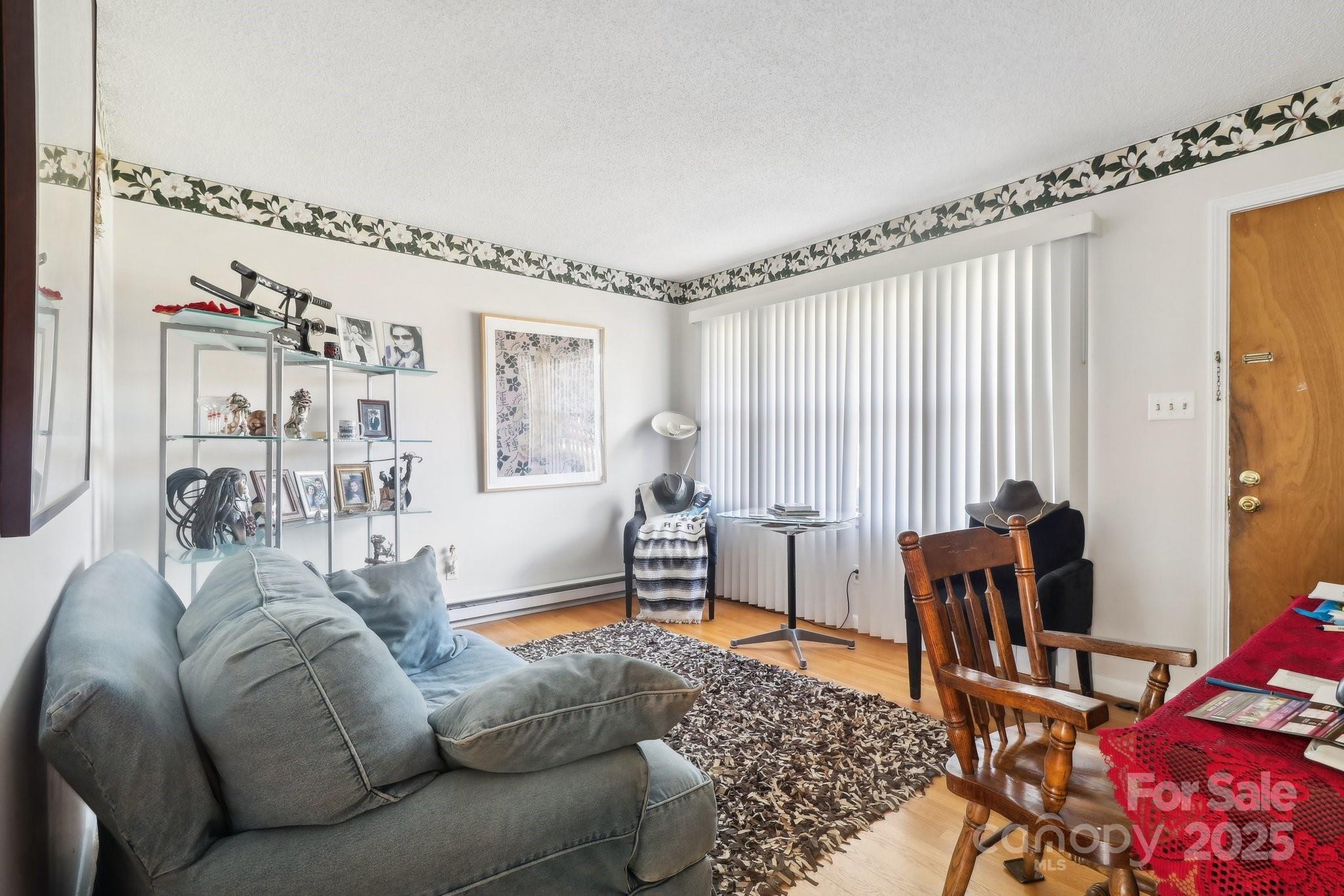 1177 Craigbrow Circle Property Photo 4