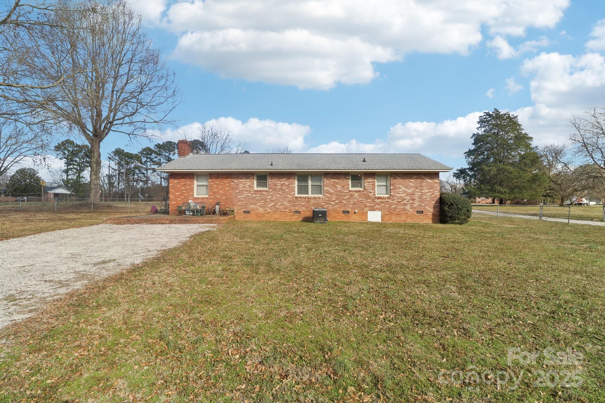 1177 Craigbrow Circle Property Photo 24