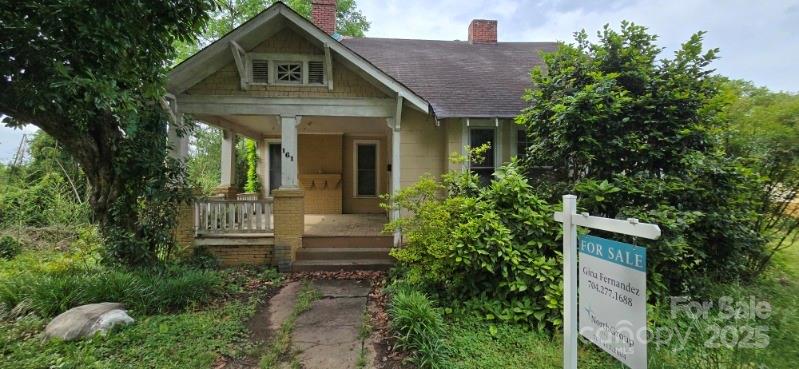 161 S Hampton Drive Property Photo 1