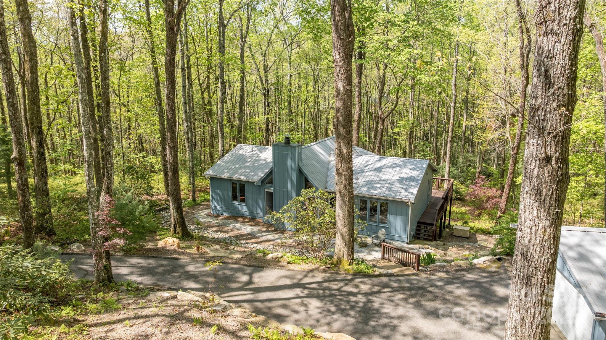 204 Narrows Road Property Photo