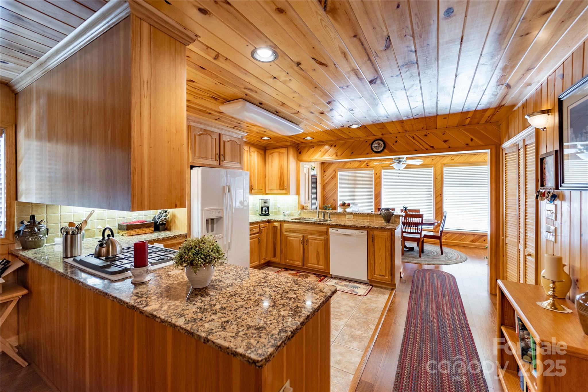 1053 Rich Hill Mountain Road Property Photo 7