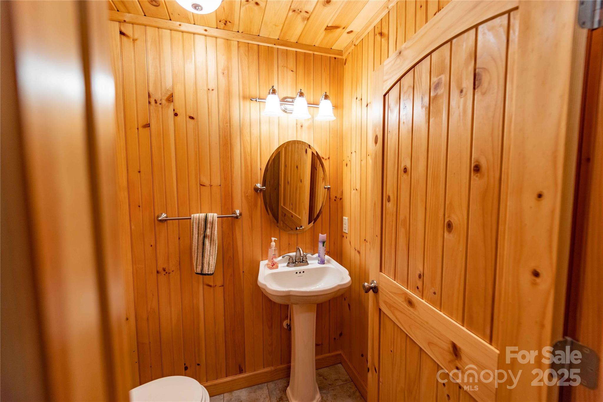 1053 Rich Hill Mountain Road Property Photo 14
