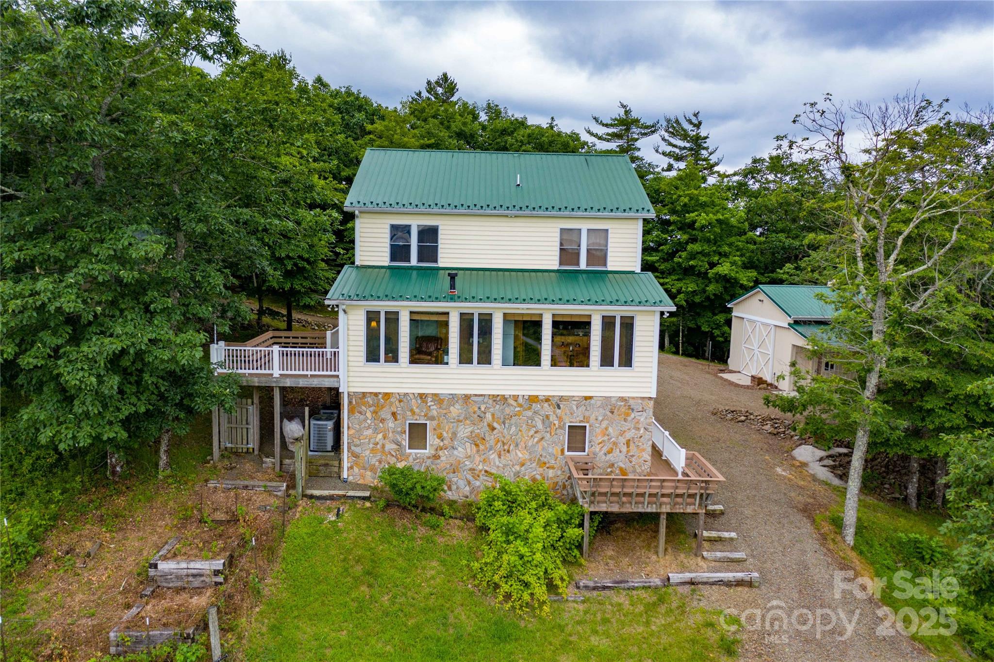 1053 Rich Hill Mountain Road Property Photo 41