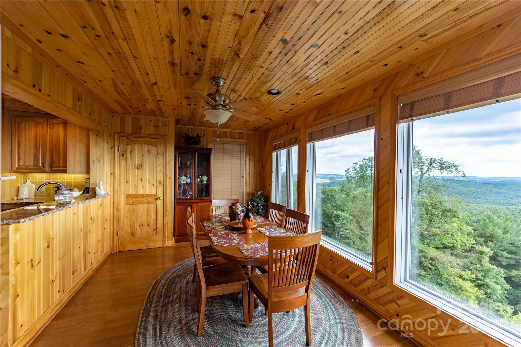1053 Rich Hill Mountain Road Property Photo 43