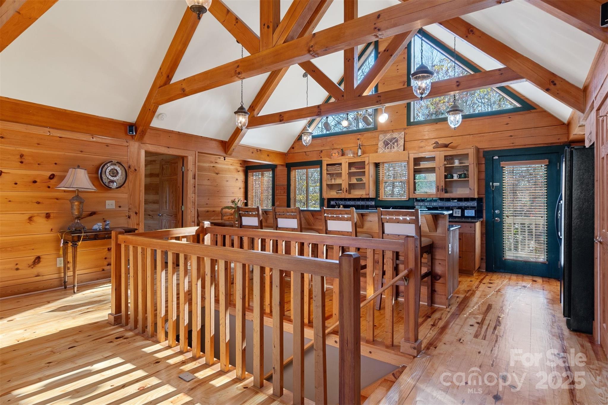 969 Twin Bridges Drive Property Photo 6