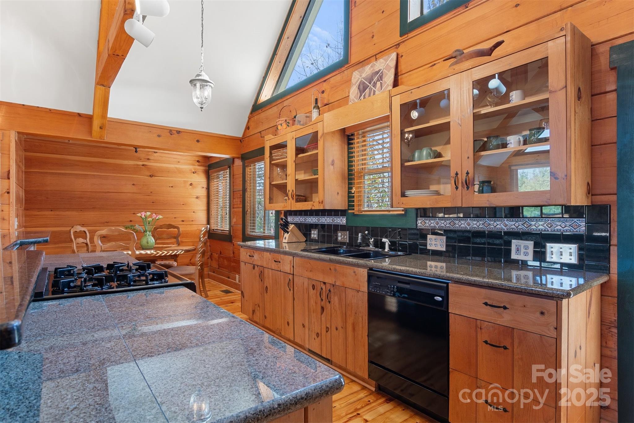 969 Twin Bridges Drive Property Photo 11