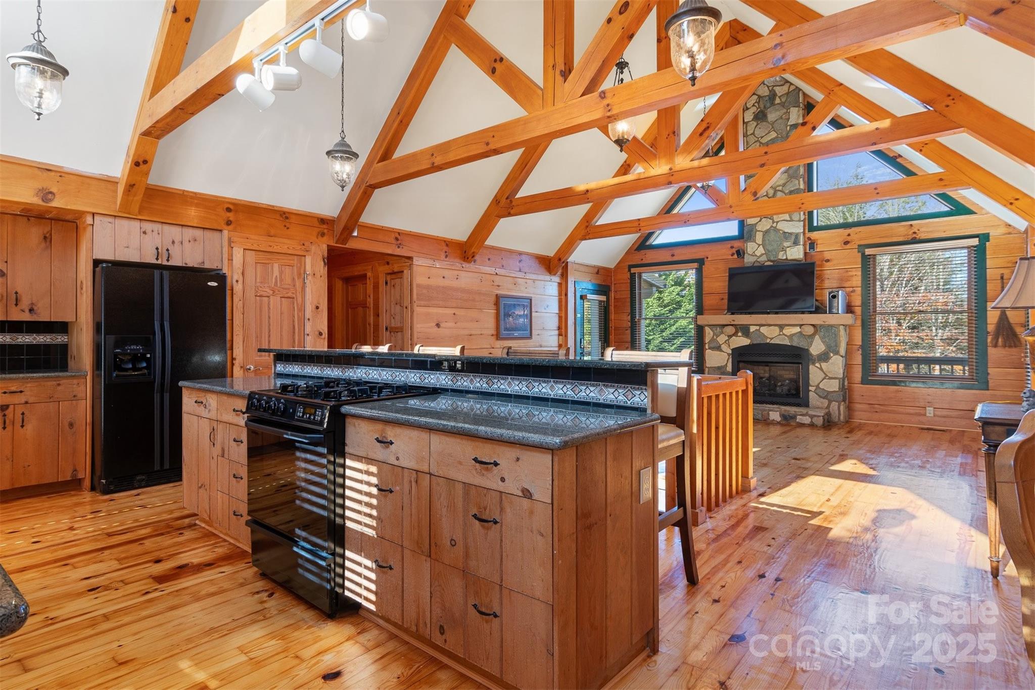 969 Twin Bridges Drive Property Photo 12