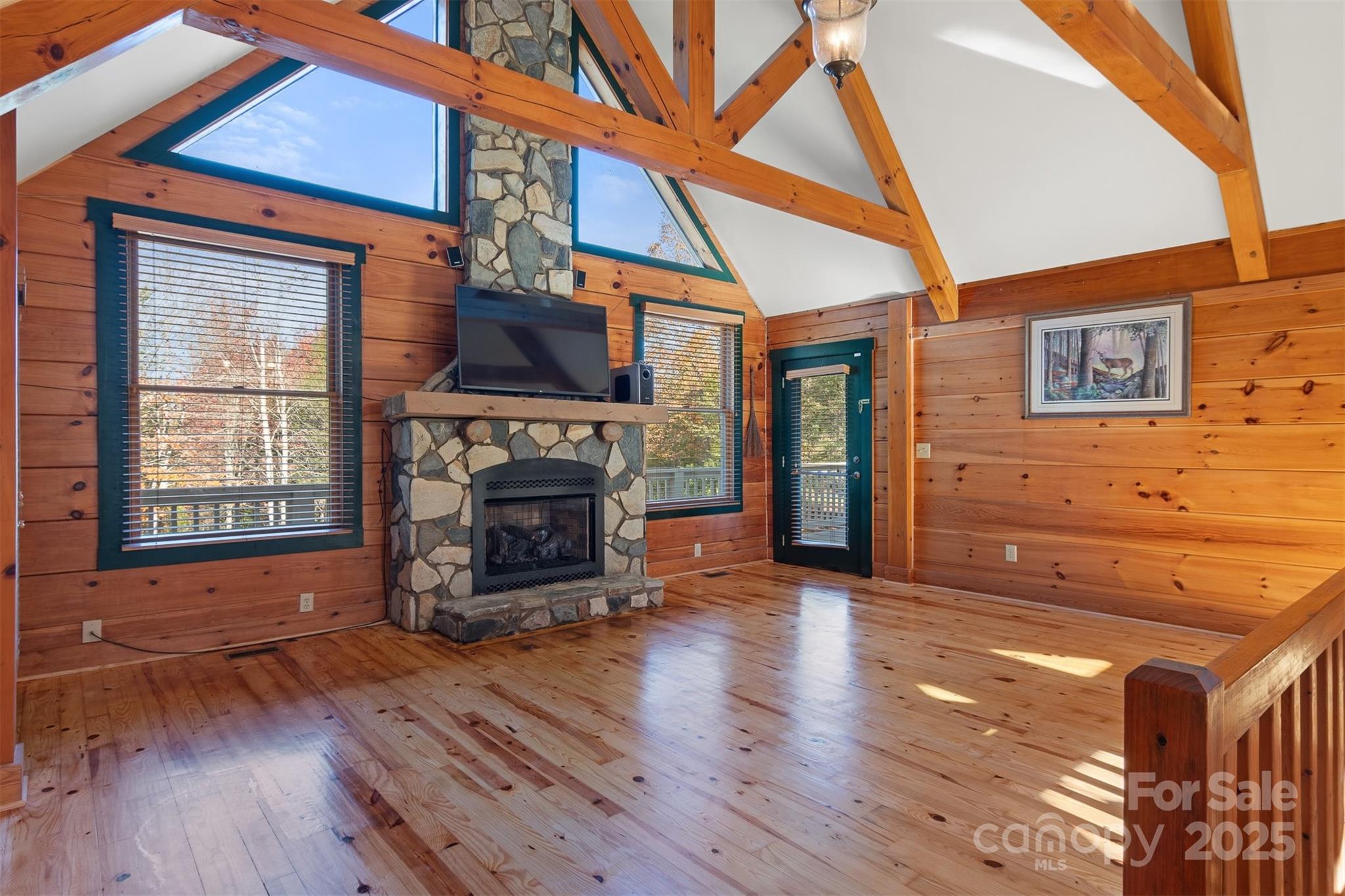 969 Twin Bridges Drive Property Photo 14