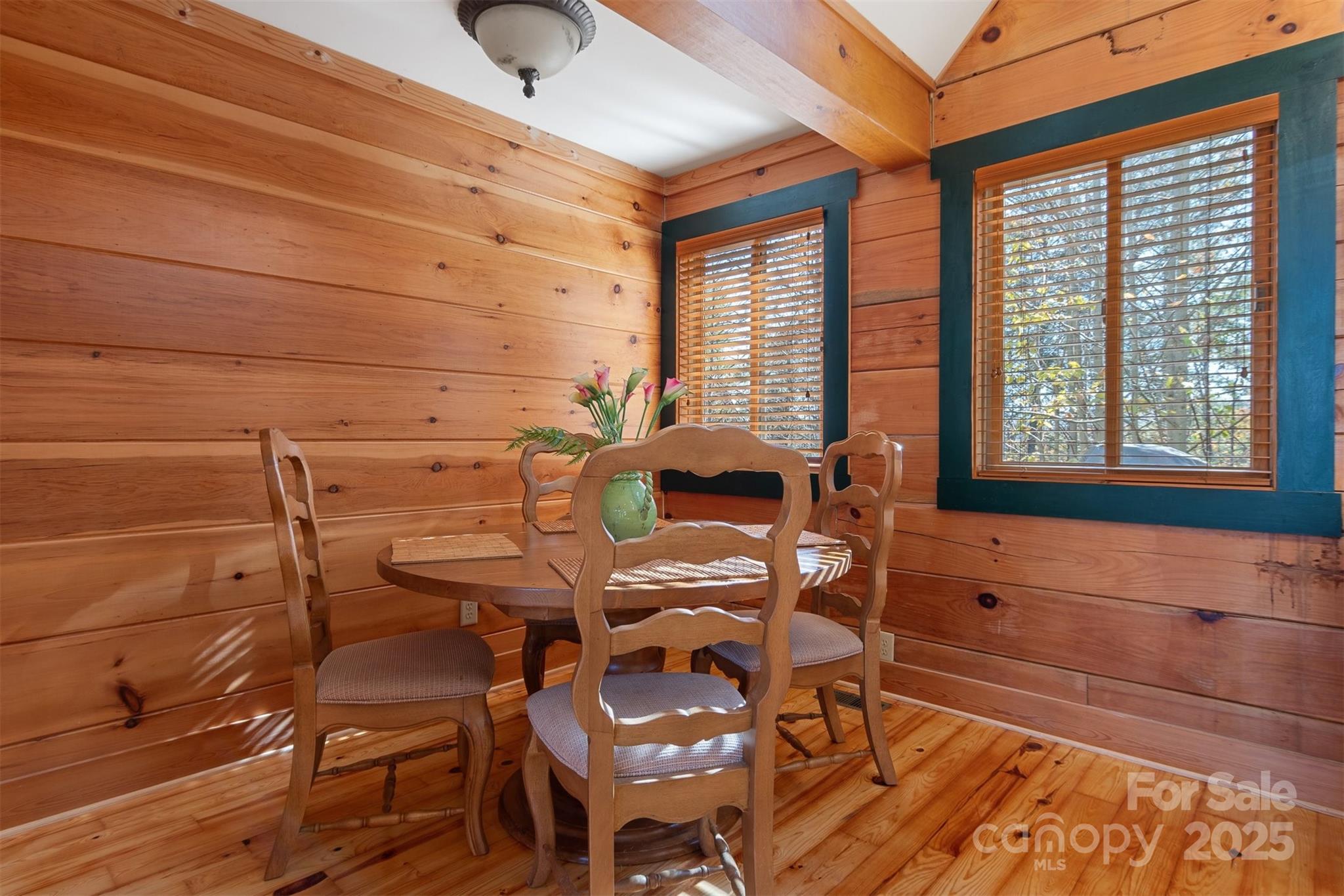 969 Twin Bridges Drive Property Photo 16