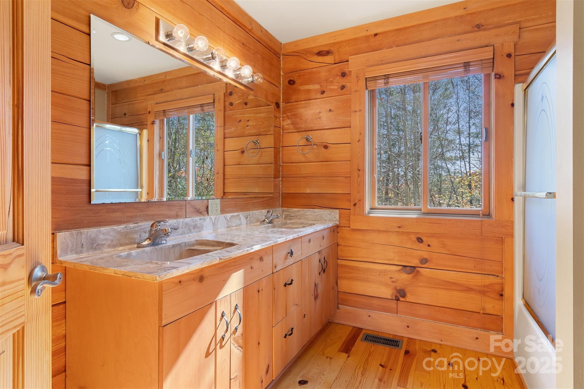 969 Twin Bridges Drive Property Photo 20