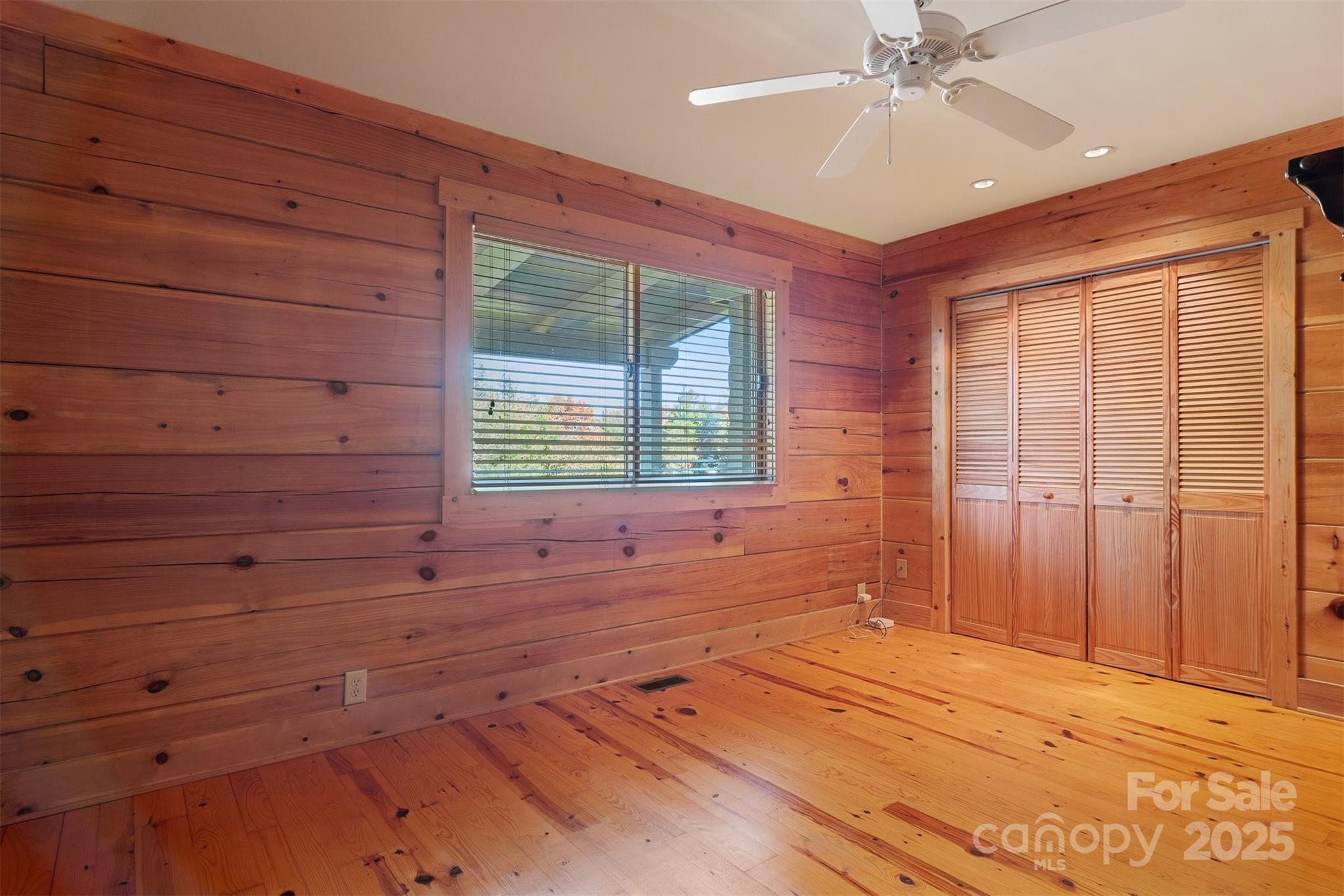 969 Twin Bridges Drive Property Photo 25