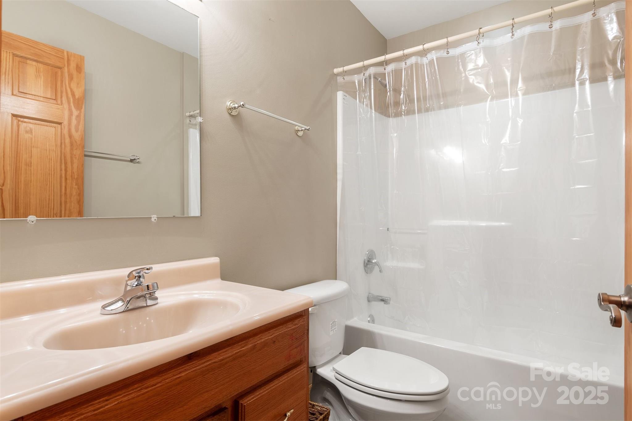 969 Twin Bridges Drive Property Photo 31