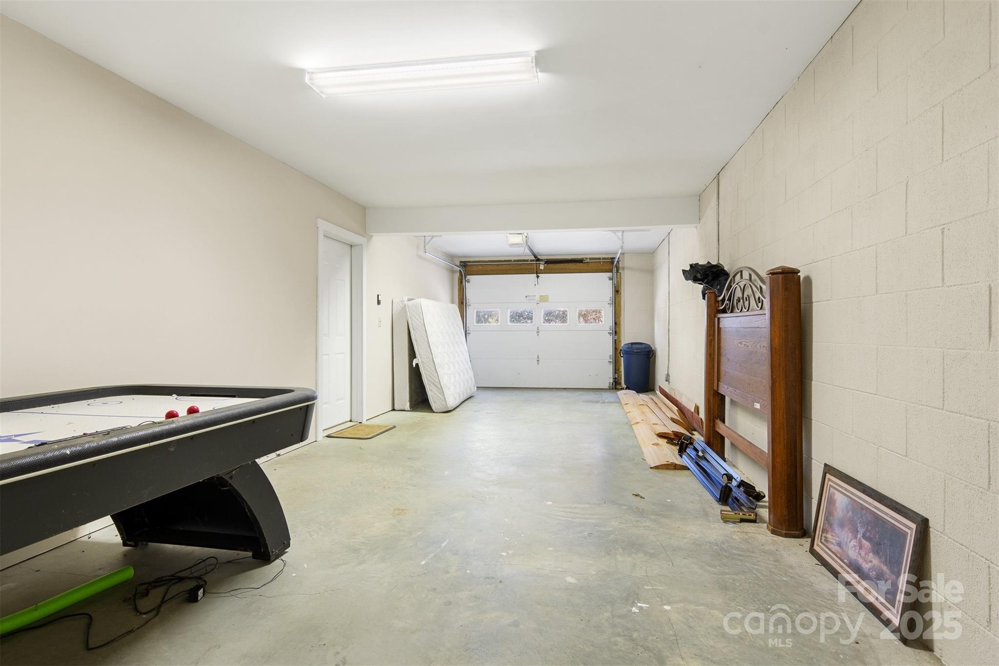 969 Twin Bridges Drive Property Photo 33