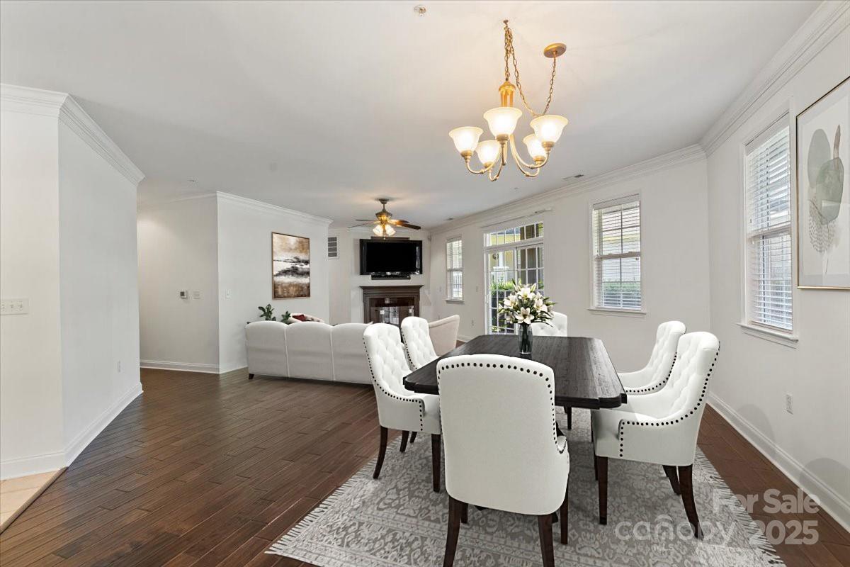 9047 Rosalyn Glen Road Property Photo 7