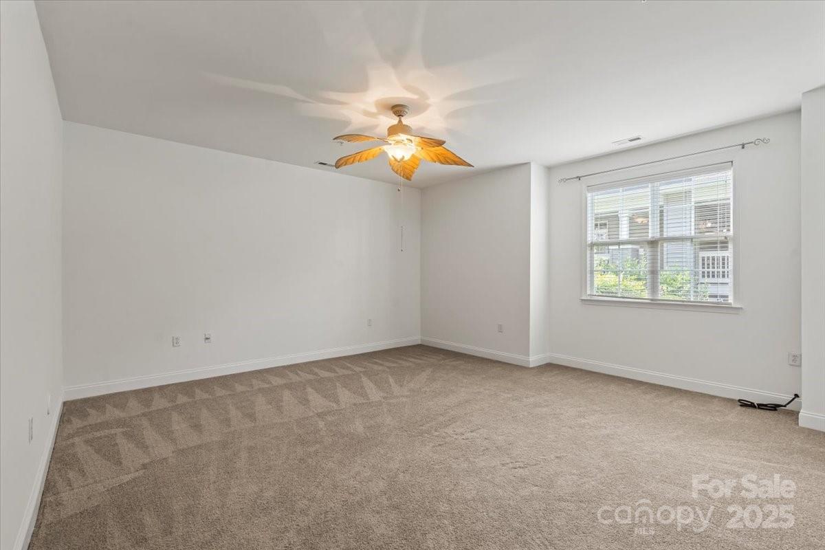 9047 Rosalyn Glen Road Property Photo 21