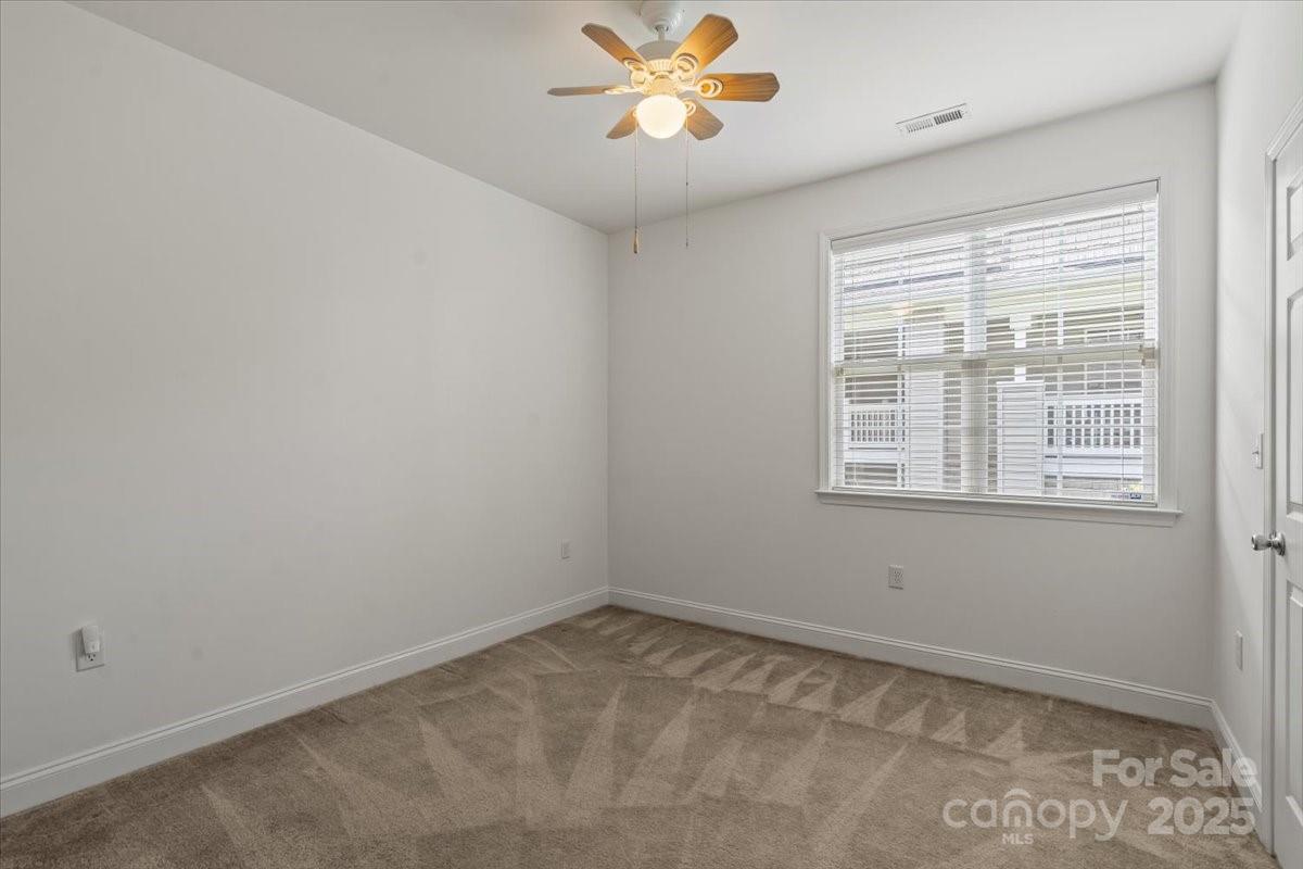 9047 Rosalyn Glen Road Property Photo 26