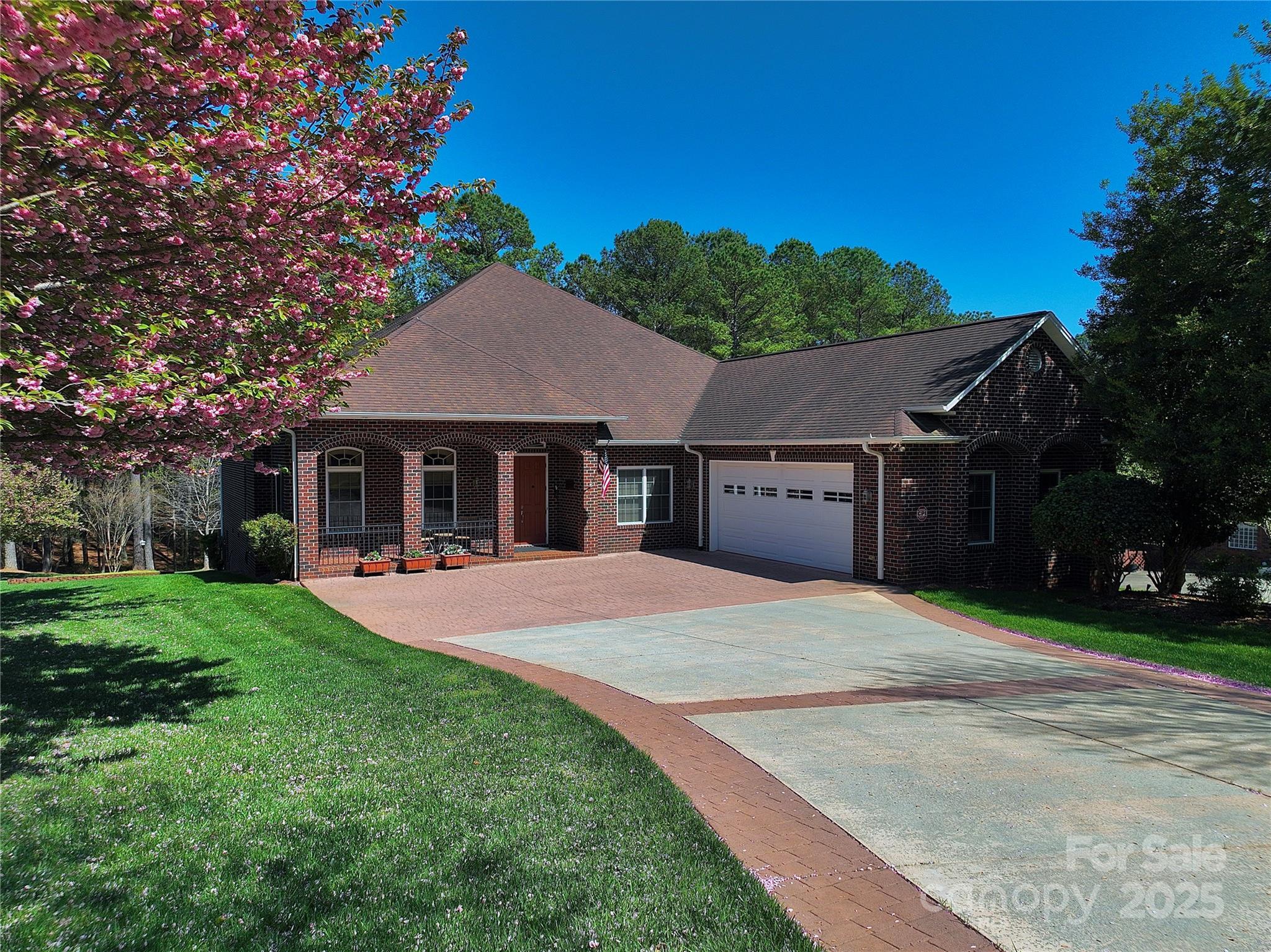 5342 Beacon Ridge Drive Property Photo
