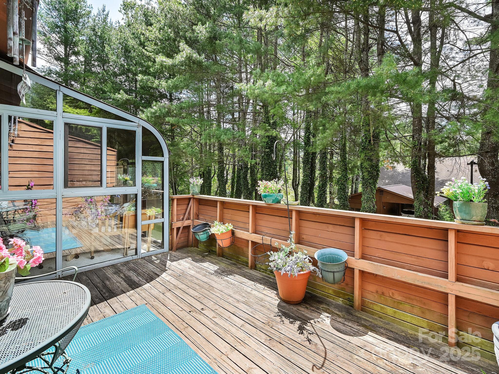 306 Woodfield Drive Property Photo 29