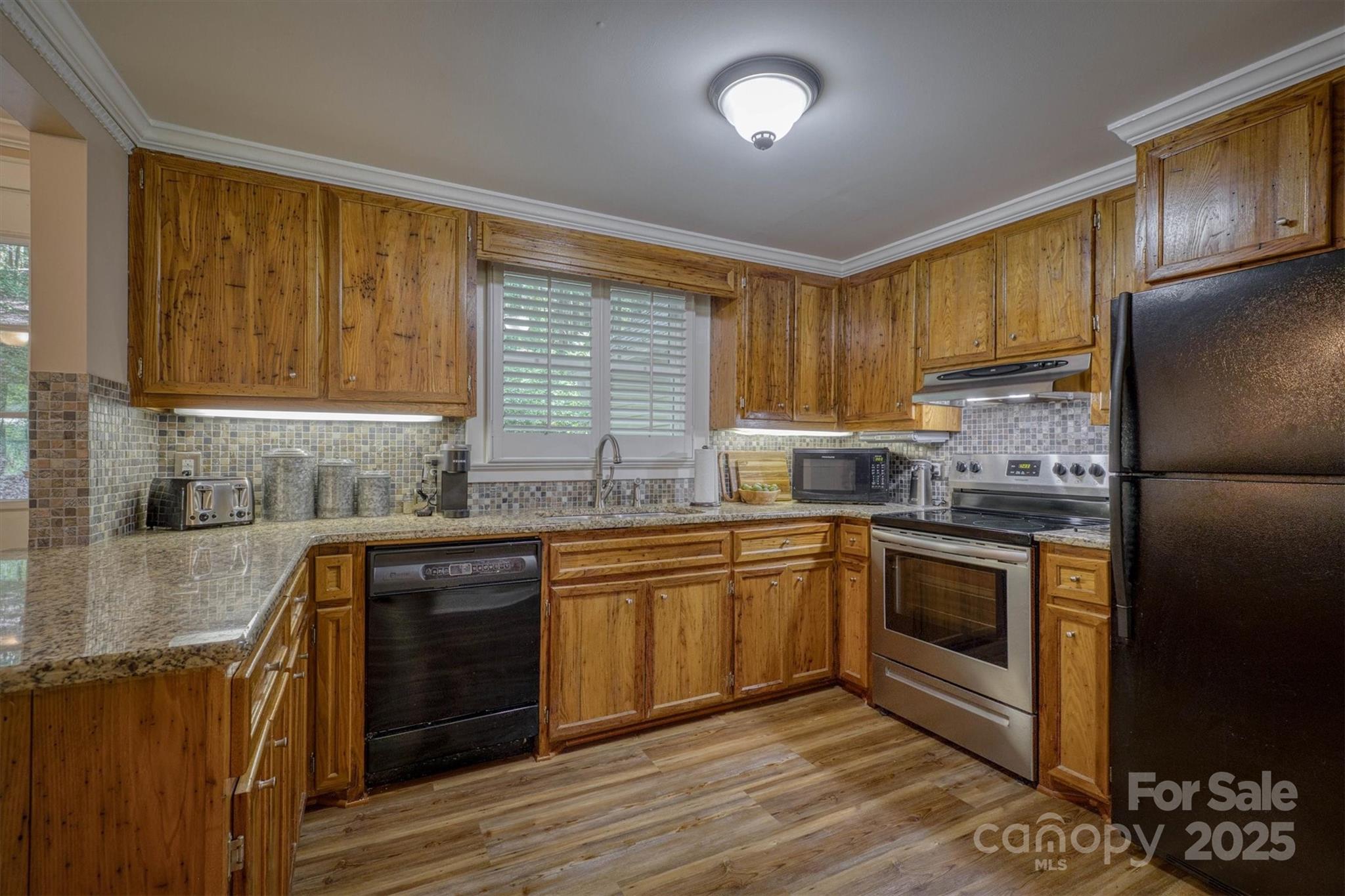 1026 Shelby Lane Property Photo 18