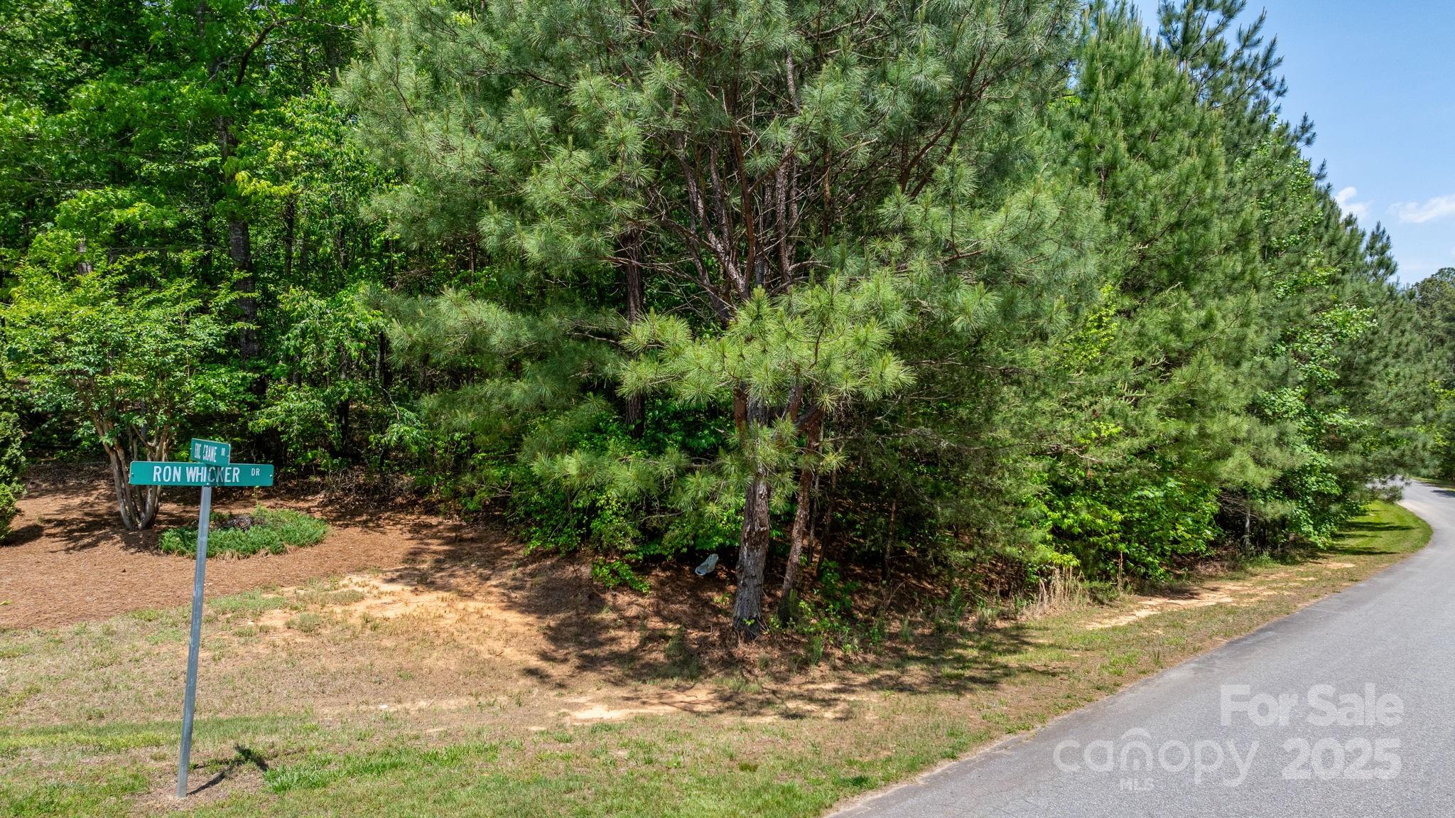 7996 Eric Crane Drive Property Photo 11