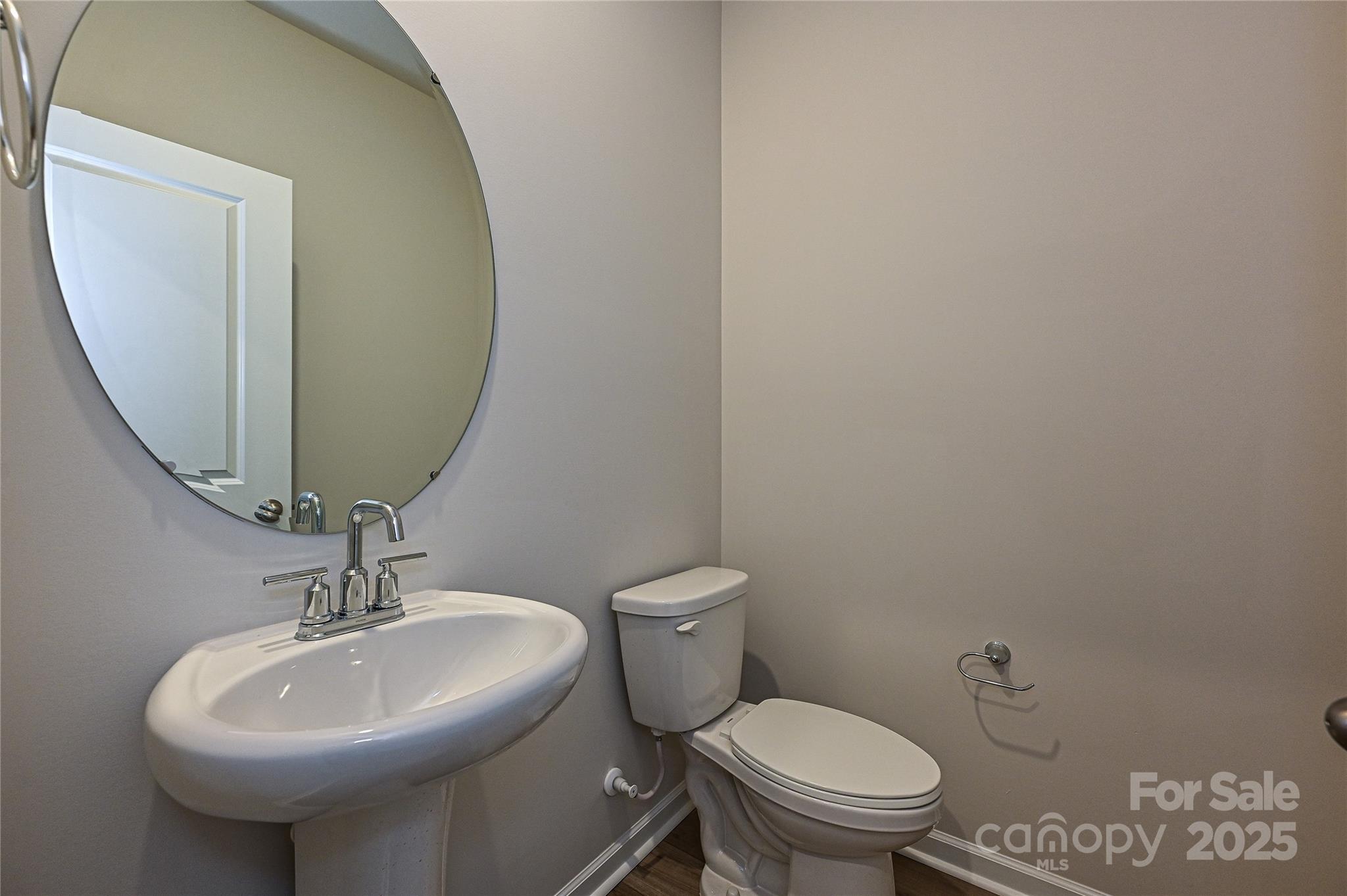 2159 Sunflower Circle Property Photo 8