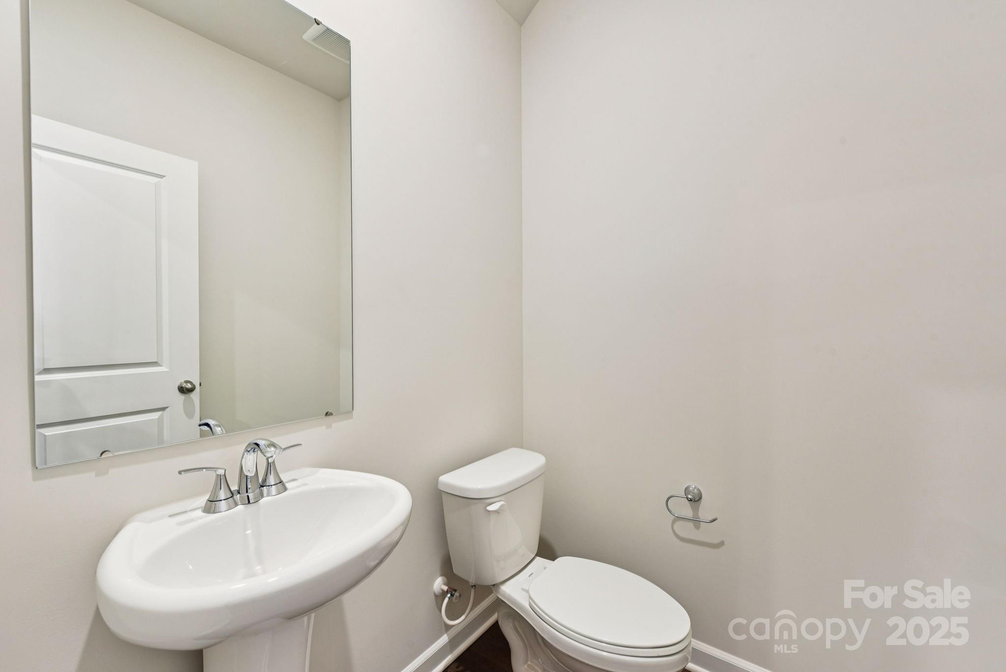 109 Ciara Place E Property Photo 12