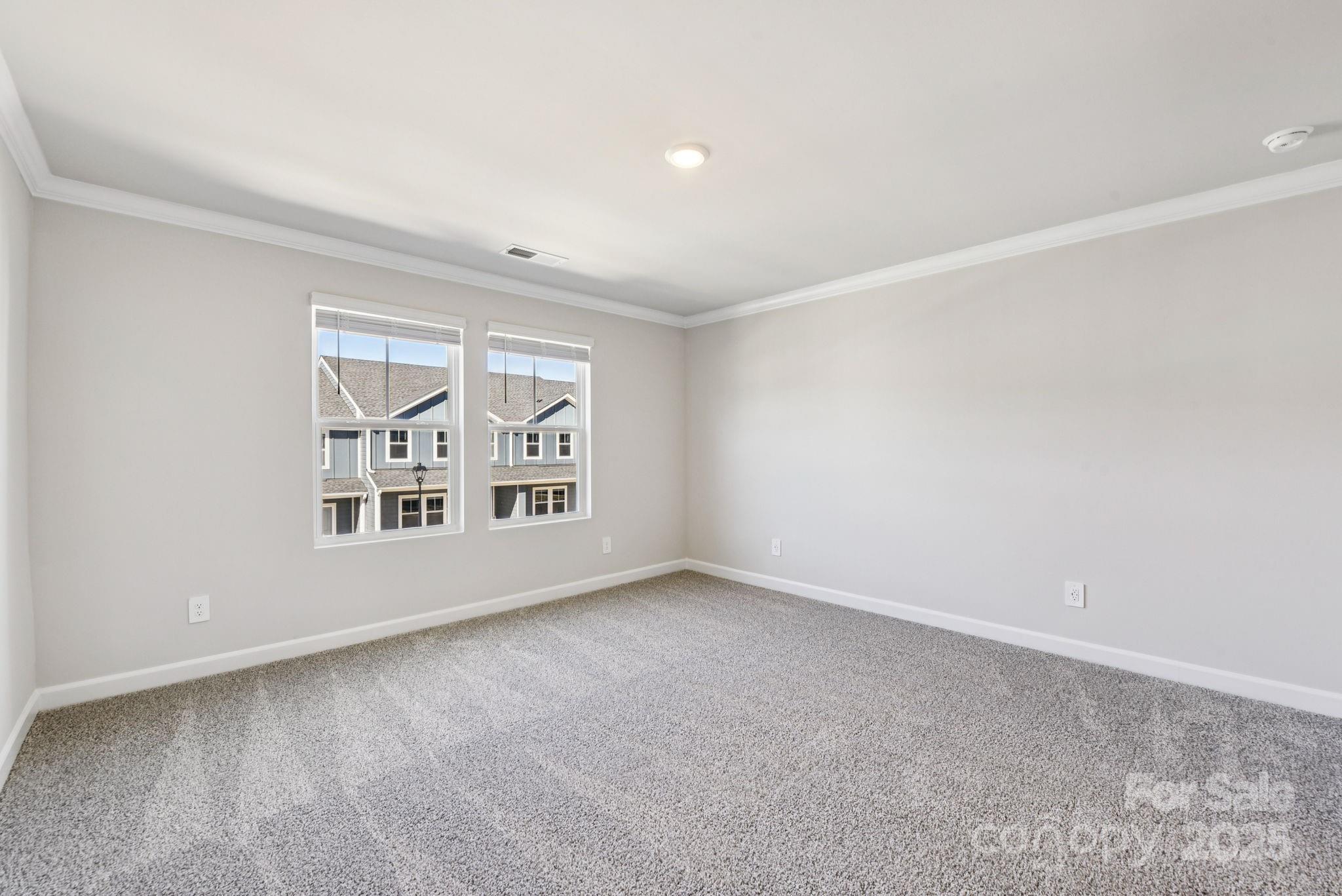 109 Ciara Place E Property Photo 15