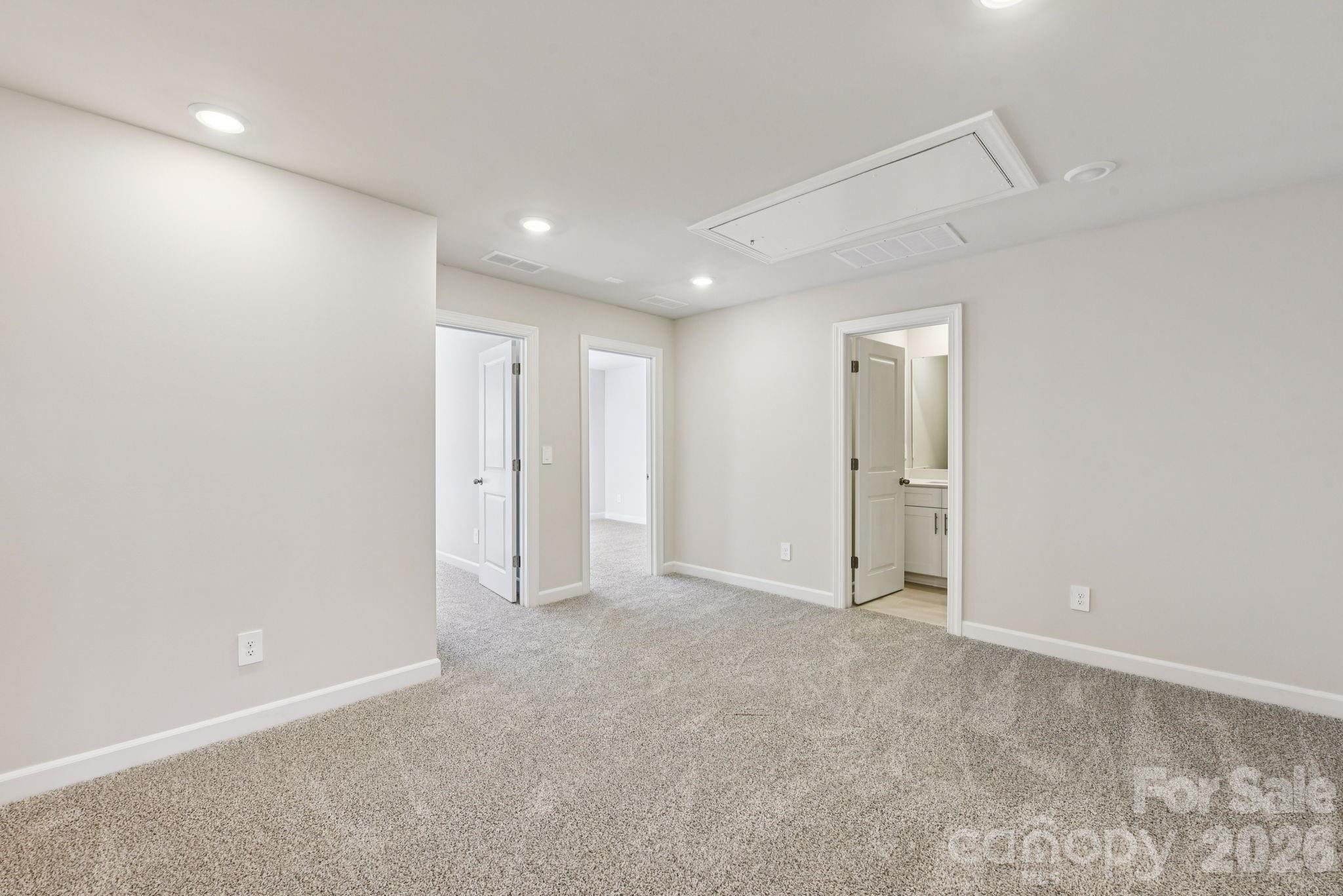109 Ciara Place E Property Photo 17